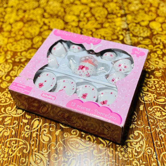Butterfly Tea Set - Picture 3 of 7